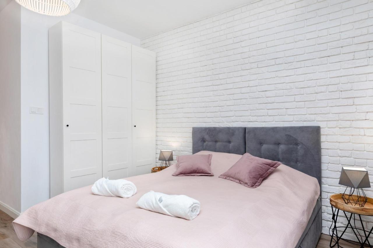 Gold Flamingo Apartament By Noclegi Renters Miedzyzdroje Buitenkant foto
